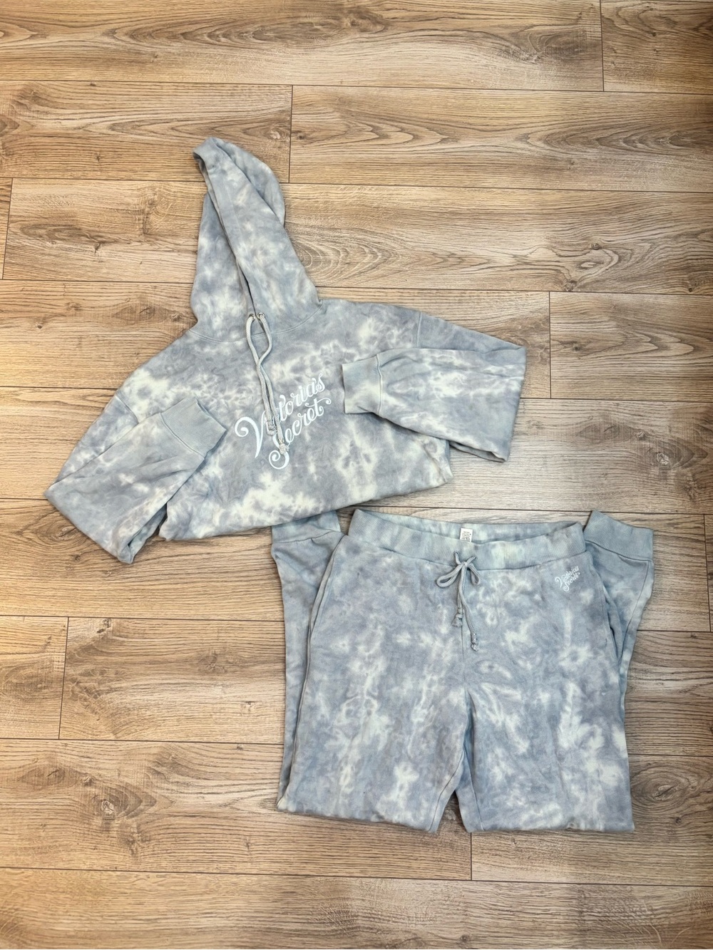 Victoria’s Secret Blue Tie Dye Hoodie & Jogger Set M